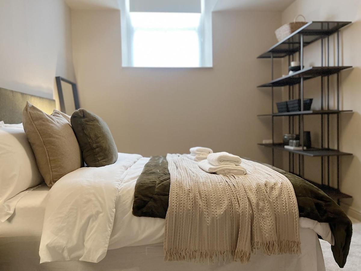 Todmorden Town Centre Apartment Dış mekan fotoğraf