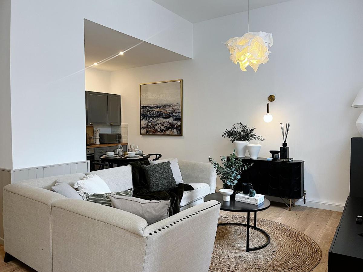 Todmorden Town Centre Apartment Dış mekan fotoğraf
