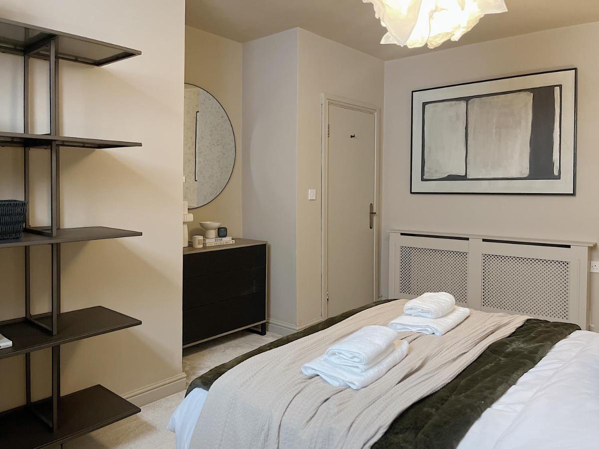 Todmorden Town Centre Apartment Dış mekan fotoğraf