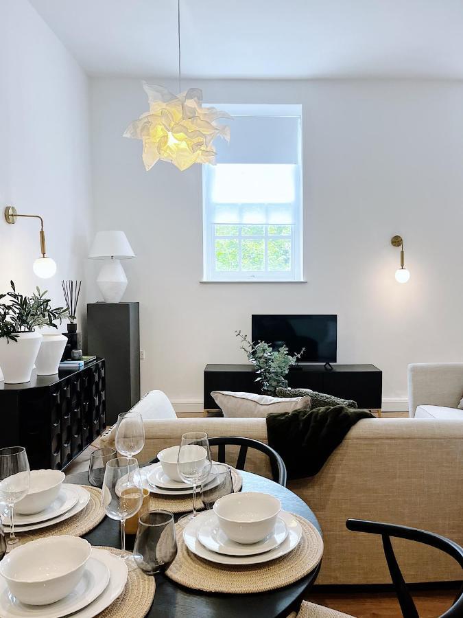 Todmorden Town Centre Apartment Dış mekan fotoğraf