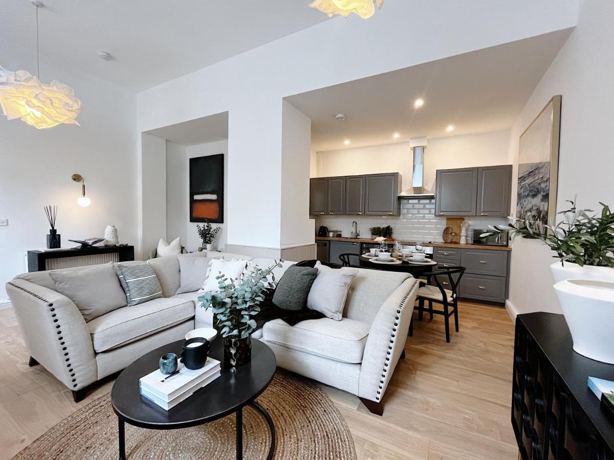Todmorden Town Centre Apartment Dış mekan fotoğraf