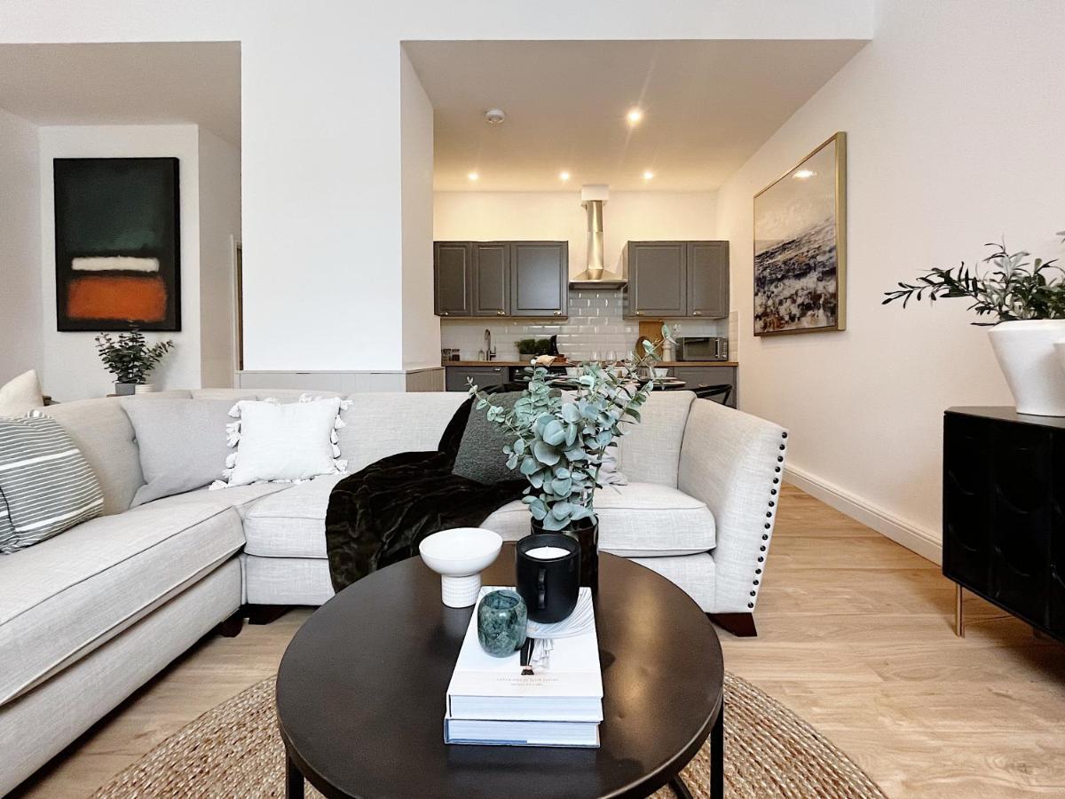 Todmorden Town Centre Apartment Dış mekan fotoğraf