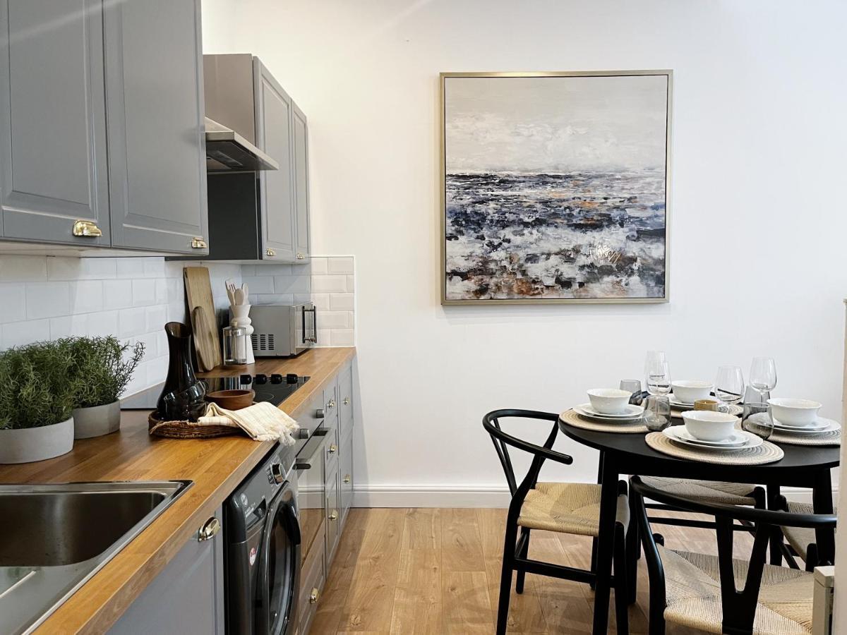 Todmorden Town Centre Apartment Dış mekan fotoğraf