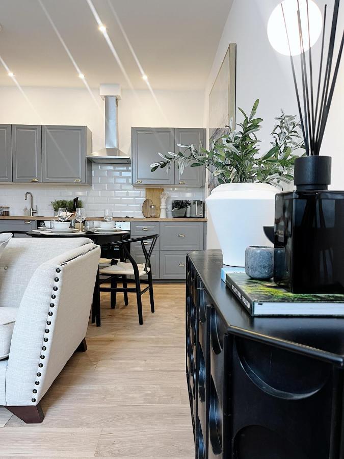 Todmorden Town Centre Apartment Dış mekan fotoğraf